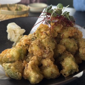 HOT - BROCCOLI TEMPURA