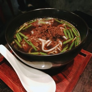 ramen de carne