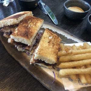 Chicken sandwich