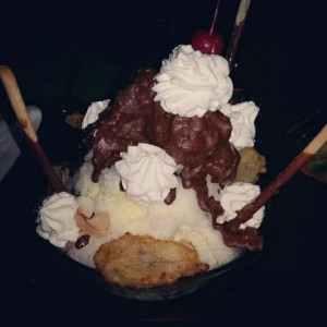 Makoto banana tempura