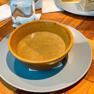 sopa de lentejas