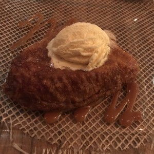 torrijas con helado!! espectacular