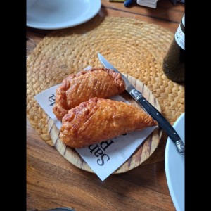 Empanadas argentinas de filete cortado a cuchillo