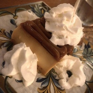 Flan con dulce de leche