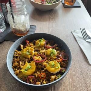 Porciones Grandes - One Pot Colonense