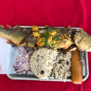 pescado entero