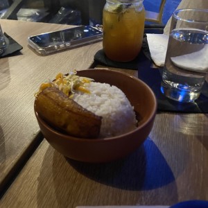 Arroz con Coco y Frijoles ( Vegano)