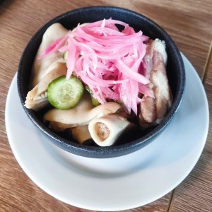 Sous de Patita de Cerdo y rabito