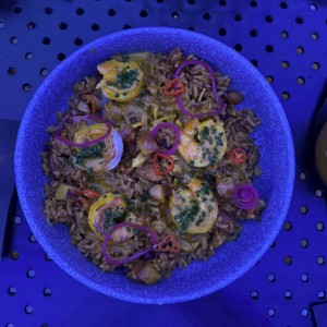 Porciones Grandes - One Pot Colonense