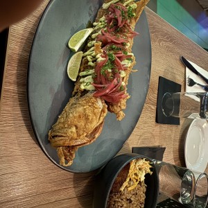 Pescado entero al horno