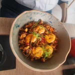 Porciones Grandes - One Pot Colonense