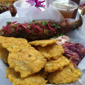 Pescado con patacones
