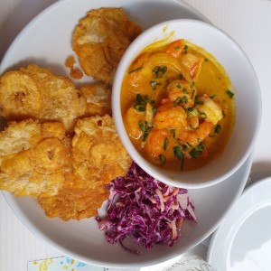Camarones con Coco y Curry