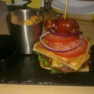 wafflalo burguer