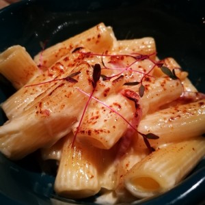 Mac and cheese trufado
