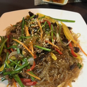 Fideos con Carne y vegetales 