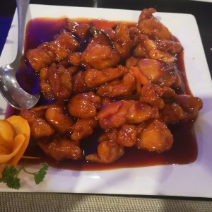 Pollo en salsa agridulce