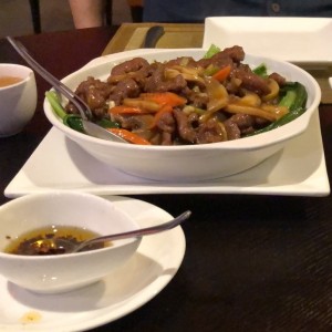Res con vegetales chinos