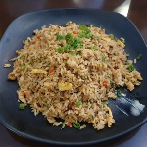 Arroz chaufa de pollo