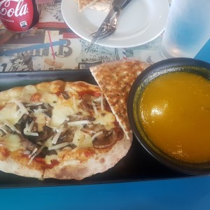 mixta de hongos y sopa de zapallo