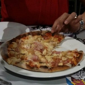 Pizza Toscana