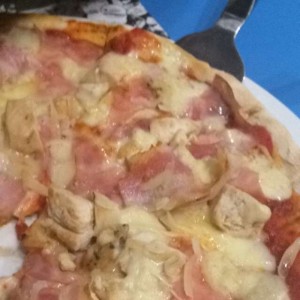 pizza de pollo toscana