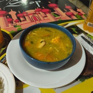 Almuerzo - Sopa de pollo