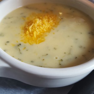 SOPA DE BROCOLI Y QUESO 