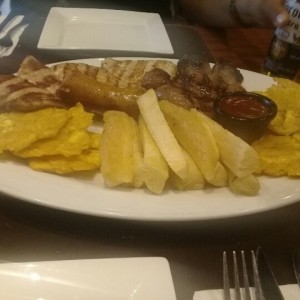 Nuestra parrilla - Parrillada familiar