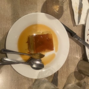 Flan de la casa