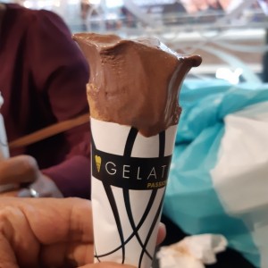 helado de chocolate