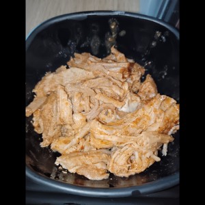 Puerco desmechado de las 3 cholitas 