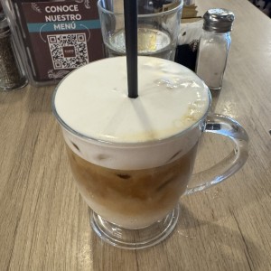 Iced mocha latte 
