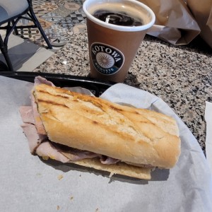 emparedado cubano