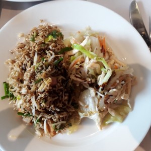 Arroz Frito especial con chowsue