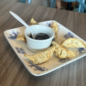 05 - Empanaditas fritas Wo Tip (puerco)