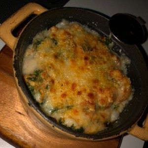Lobster mac & cheese
