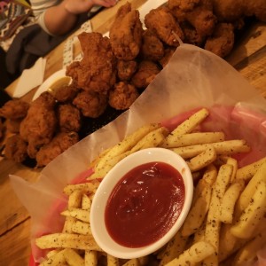Wings & Fries