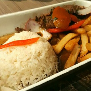 Lomo Saltado Gastro Peruana