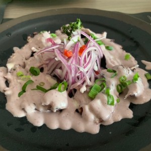 pulpo con crema de aceitunas 