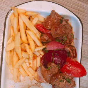 lomo saltado