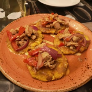 Platanos con pollo