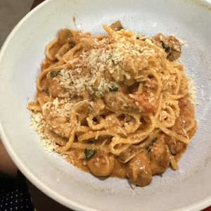 Linguini con pollo
