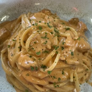 Farfalle Al Salmone e Vodka