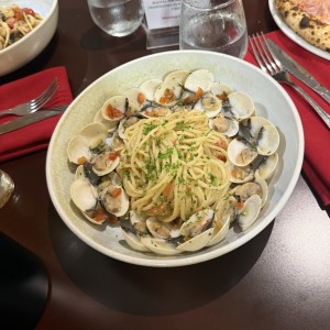 Spaguetti Alle Vongole
