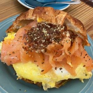 DESAYUNOS - EL CRIMINAL