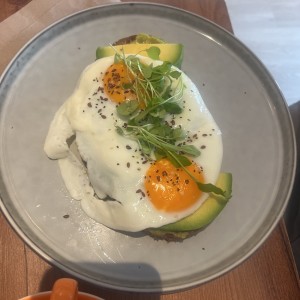 Tostadas - Aguacatadas