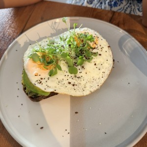 Tostadas - Aguacatadas
