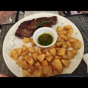 Tierra - Entrecot con Patatas