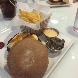Le Clash (1/4 lb)